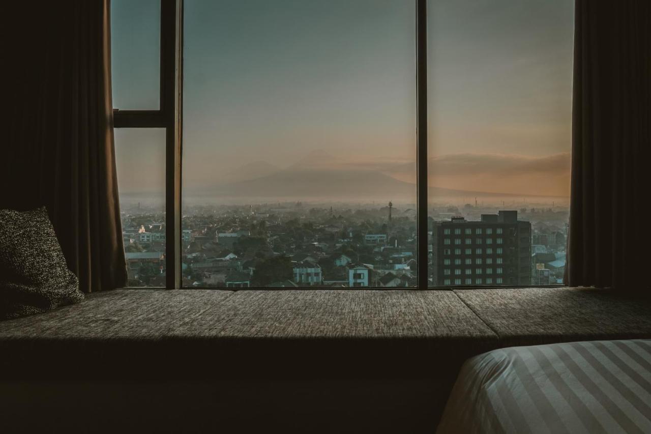 Pulang Ke Uttara Hotel Kejayan Ngoại thất bức ảnh