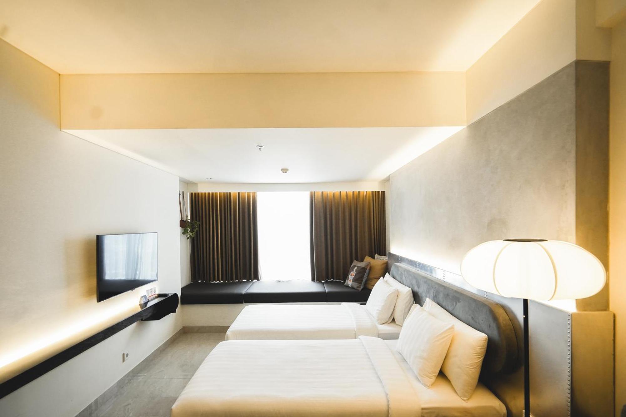 Pulang Ke Uttara Hotel Kejayan Ngoại thất bức ảnh